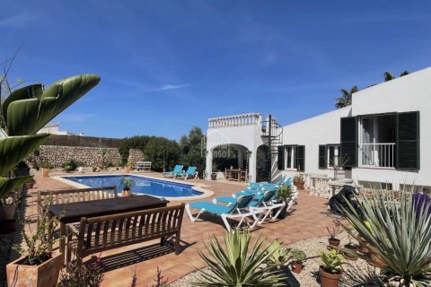 Huvila Els Canutells, Menorca, Espanja 4 makuuhuonetta, 215 m2 No. 178113