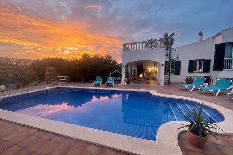 Huvila myytävänä Els Canutells, Menorca, Espanja, 4 makuuhuonetta, 215 m2 No. 178113 - kuva 2