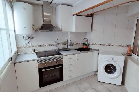 Huoneisto vuokrattavana Alicante, Espanja, 1 makuuhuone, 82 m2 No. 142645 - kuva 14