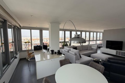 Wohnung zum Verkauf in Torrevieja, Alicante, Spanien 2 Schlafzimmer, 94 m2 Nr. 190342 - Foto 17