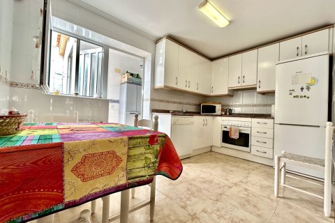 Продажа таухауса в Торре-де-ла-Орадада, Аликанте, Испания 3 спальни, 132м2 №190341 - фото 11