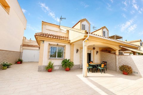 Townhouse in Torre de la Horadada, Alicante, Spanien 3 Schlafzimmer, 132 m2 Nr. 190341