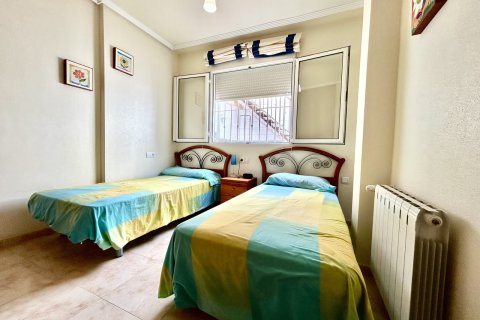 Продажа таухауса в Торре-де-ла-Орадада, Аликанте, Испания 3 спальни, 132м2 №190341 - фото 18