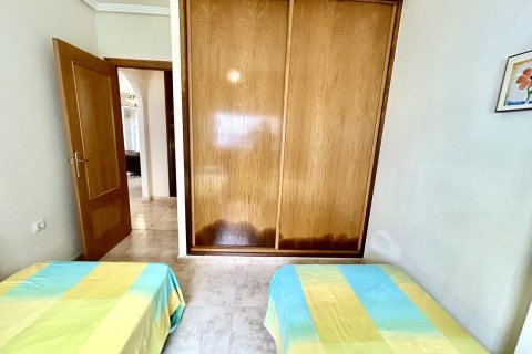Продажа таухауса в Торре-де-ла-Орадада, Аликанте, Испания 3 спальни, 132м2 №190341 - фото 19