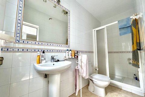 Продажа таухауса в Торре-де-ла-Орадада, Аликанте, Испания 3 спальни, 132м2 №190341 - фото 16