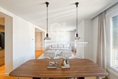 Huoneisto myytävänä Barcelona, Espanja, 2 makuuhuonetta, 144 m2 No. 160286 - kuva 6