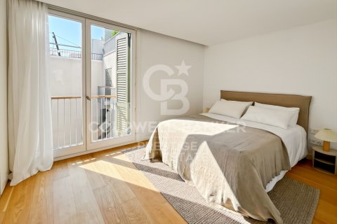 Huoneisto myytävänä Barcelona, Espanja, 2 makuuhuonetta, 144 m2 No. 160286 - kuva 13