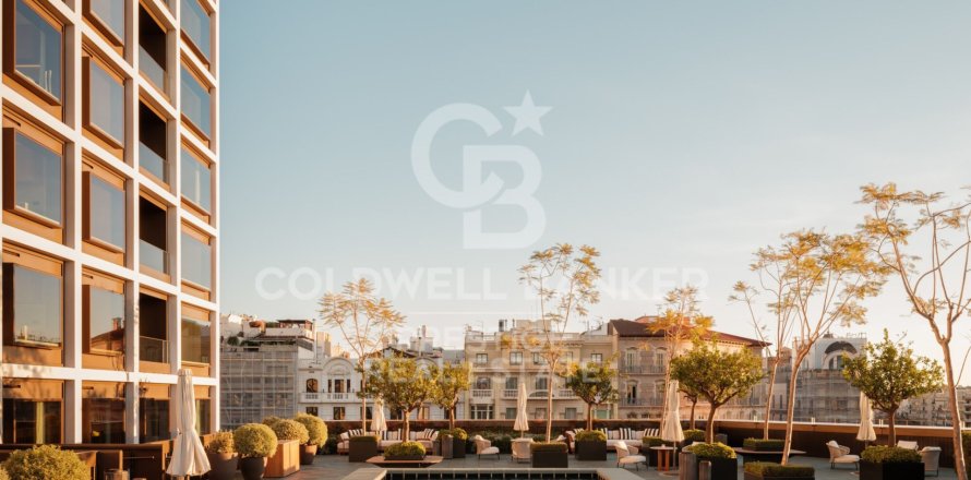 Huoneisto Barcelona, Espanja 2 makuuhuonetta, 292 m2 No. 160285