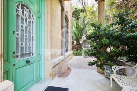 Dom w Barcelona, Hiszpania 5 sypialni, 800 mkw. nr 160284 – zdjęcie 19