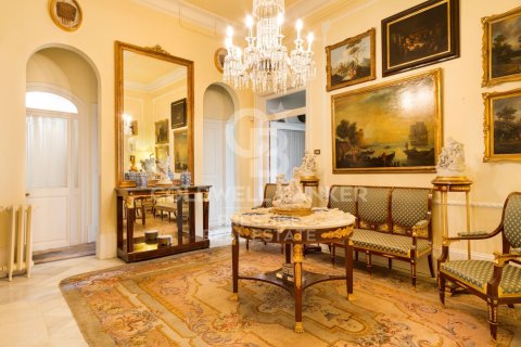 Dom w Barcelona, Hiszpania 5 sypialni, 800 mkw. nr 160284 – zdjęcie 14