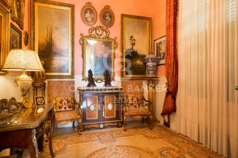 Dom w Barcelona, Hiszpania 5 sypialni, 800 mkw. nr 160284 – zdjęcie 12