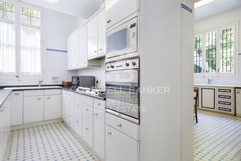 Dom w Barcelona, Hiszpania 5 sypialni, 800 mkw. nr 160284 – zdjęcie 10