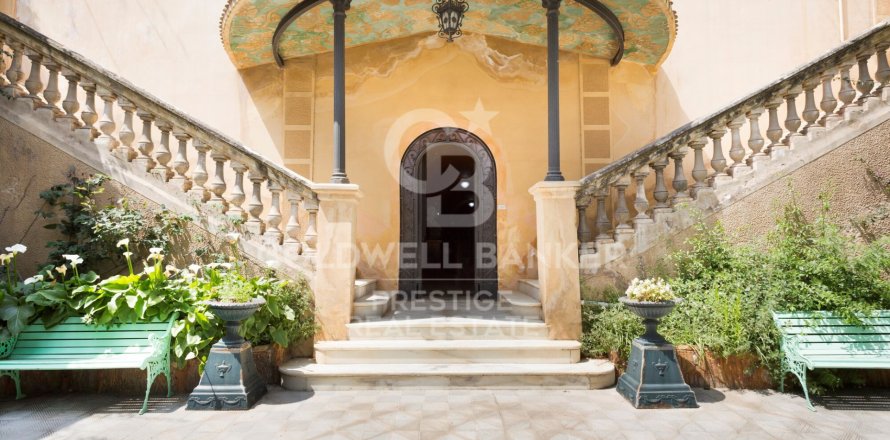 Dom w Barcelona, Hiszpania 5 sypialni, 800 mkw. nr 160284