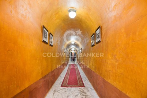 Dom w Barcelona, Hiszpania 5 sypialni, 800 mkw. nr 160284 – zdjęcie 21