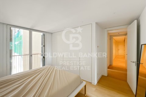 Huoneisto myytävänä Barcelona, Espanja, 2 makuuhuonetta, 144 m2 No. 160287 - kuva 15