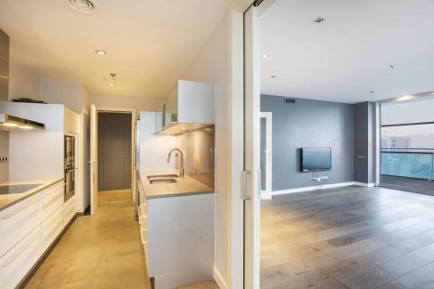 Huoneisto myytävänä Barcelona, Espanja, 3 makuuhuonetta, 120 m2 No. 166248 - kuva 7