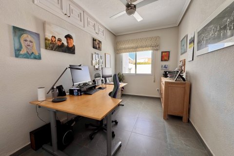 Huvila myytävänä Mar De Cristal, Murcia, Espanja, 4 makuuhuonetta, 170 m2 No. 166247 - kuva 28