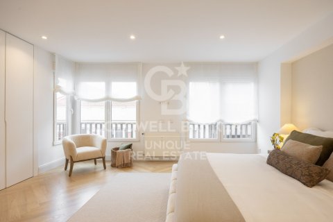 Продажа квартиры в Мадрид, Испания 3 спальни, 200м2 №157319 - фото 15