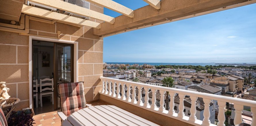 Квартира в Пунта Прима, Аликанте, Испания 3 спальни, 93м2 №154509