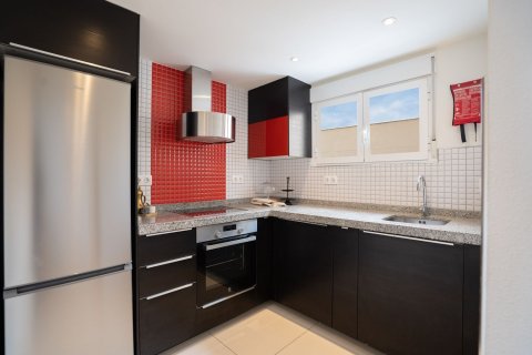 Продажа квартиры в Пунта Прима, Аликанте, Испания 3 спальни, 93м2 №154509 - фото 7