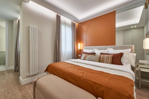 Apartamento en venta Madrid, España 2 dormitorios, 98 m2 No. 134730 - foto 8
