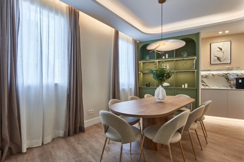 Apartamento en venta Madrid, España 2 dormitorios, 98 m2 No. 134730 - foto 4