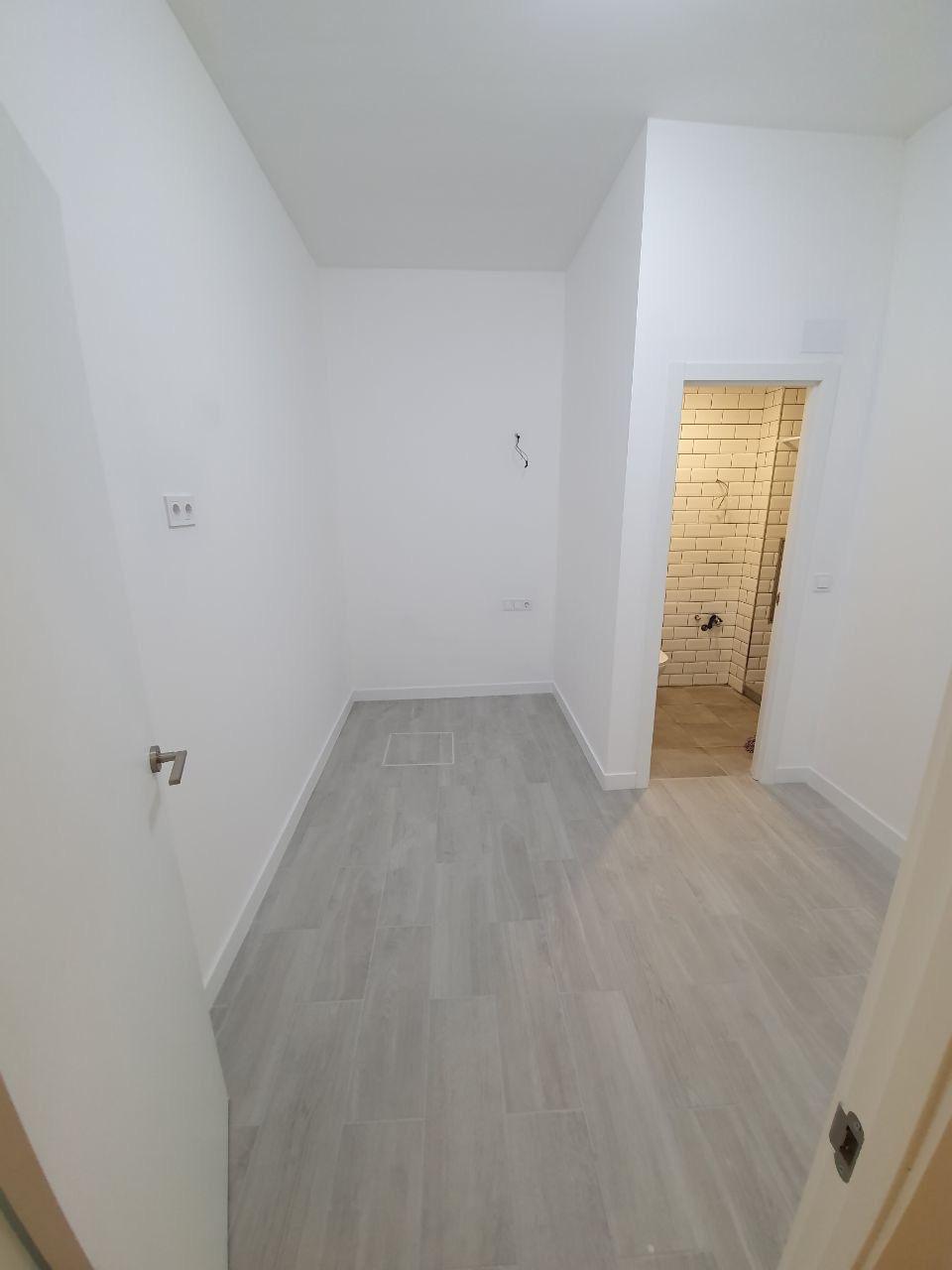 Oficina en Alicante, España 102 m2 No. 182789
