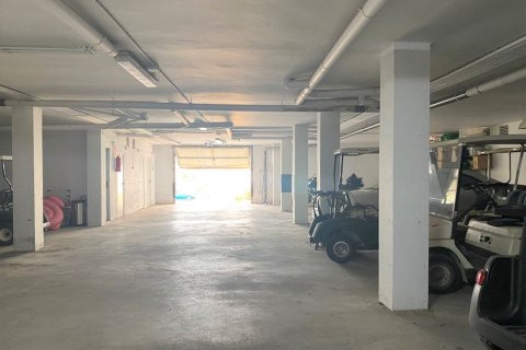 Autotallit myytävänä Villamartin, Alicante, Espanja , 34 m2 No. 182784 - kuva 5