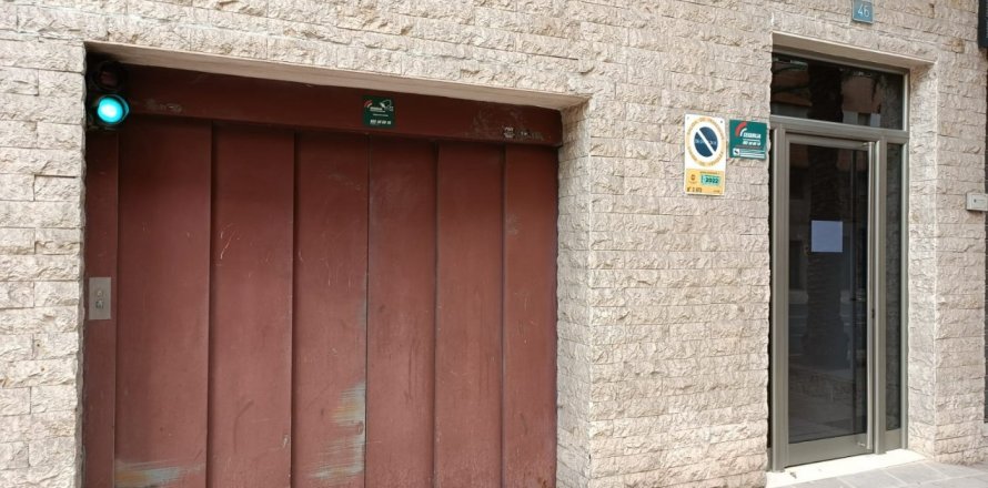 Garage in Alicante, Spain 12 sq.m. No. 182785