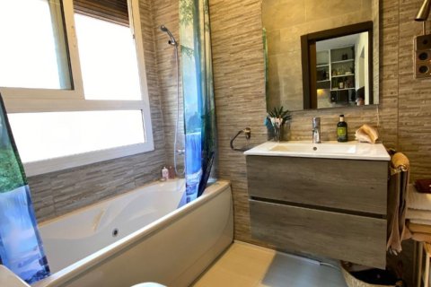 Dzīvoklis pārdošanā Barcelona, Spānijā 2 istabas, 60 m2 Nr. 140745 - attēls 9