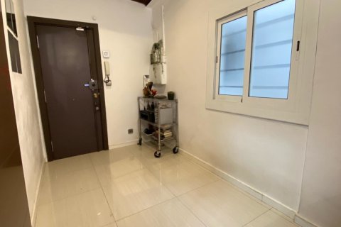 Dzīvoklis pārdošanā Barcelona, Spānijā 2 istabas, 60 m2 Nr. 140745 - attēls 2