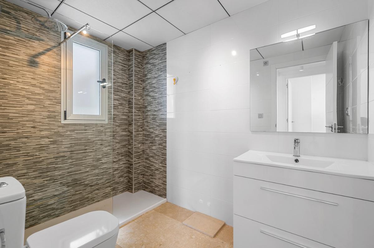 Wohnung in Alicante, Spanien 2 Schlafzimmer, 65 m2 Nr. 183747