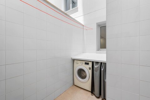 Apartamento en venta en Alicante, España 2 dormitorios, 65 m2 No. 183747 - foto 11