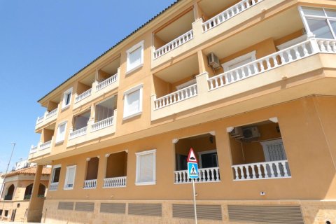 Apartamento en Algorfa, Alicante, España 1 dormitorio, 45 m2 No. 183743