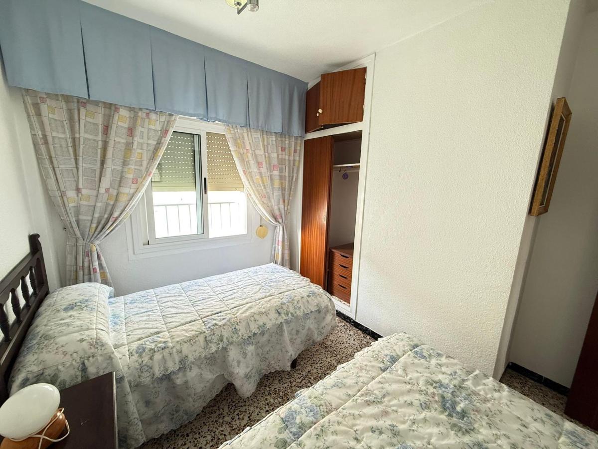 Apartamento en Guardamar del Segura, Alicante, España 3 dormitorios, 77 m2 No. 183744