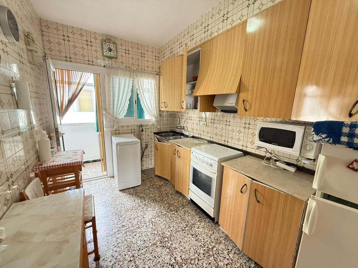 Apartamento en Guardamar del Segura, Alicante, España 3 dormitorios, 77 m2 No. 183744