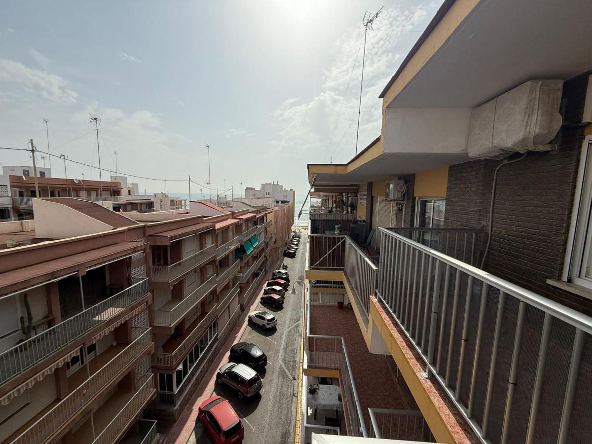 Apartamento en Guardamar del Segura, Alicante, España 3 dormitorios, 77 m2 No. 183744