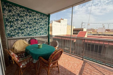 Wohnung zum Verkauf in Guardamar del Segura, Alicante, Spanien 3 Schlafzimmer, 77 m2 Nr. 183744 - Foto 2