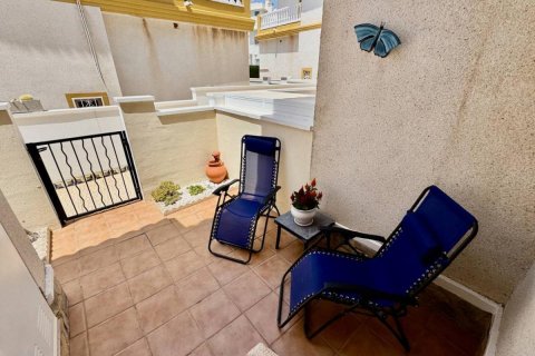 Продажа виллы в Сьюдад Кесада, Аликанте, Испания 2 спальни, 82м2 №183745 - фото 20