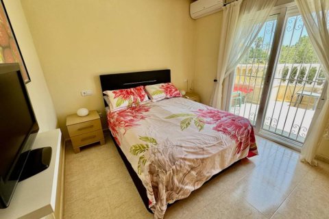 Продажа виллы в Сьюдад Кесада, Аликанте, Испания 2 спальни, 82м2 №183745 - фото 14