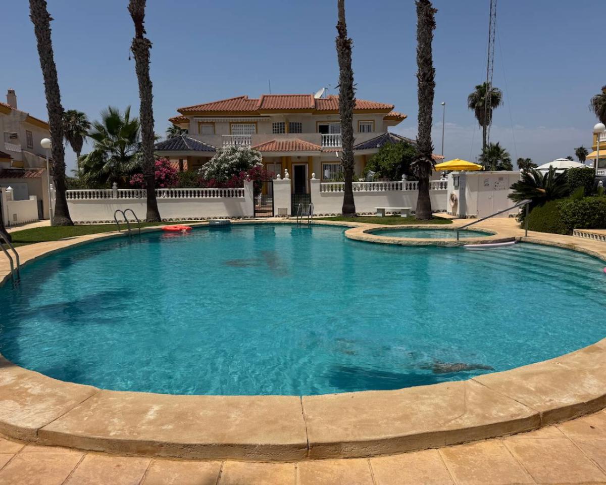 Villa à Ciudad Quesada, Alicante, Espagne 2 chambres, 82 m2 No. 183745