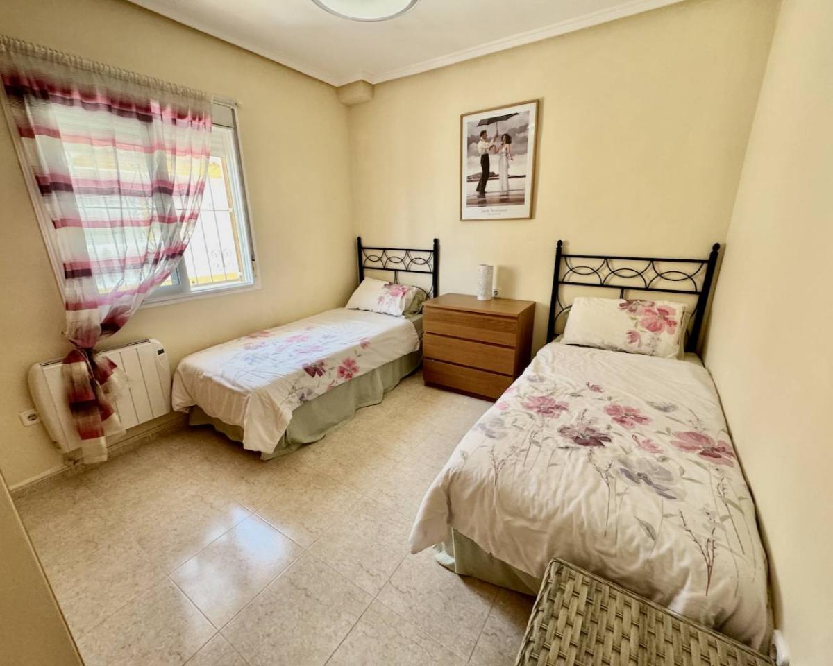 Villa à Ciudad Quesada, Alicante, Espagne 2 chambres, 82 m2 No. 183745