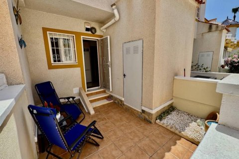 Продажа виллы в Сьюдад Кесада, Аликанте, Испания 2 спальни, 82м2 №183745 - фото 21