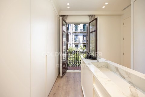 Dzīvoklis pārdošanā Barcelona, Spānijā 3 istabas, 187 m2 Nr. 158445 - attēls 21