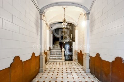 Dzīvoklis pārdošanā Barcelona, Spānijā 3 istabas, 187 m2 Nr. 158445 - attēls 29