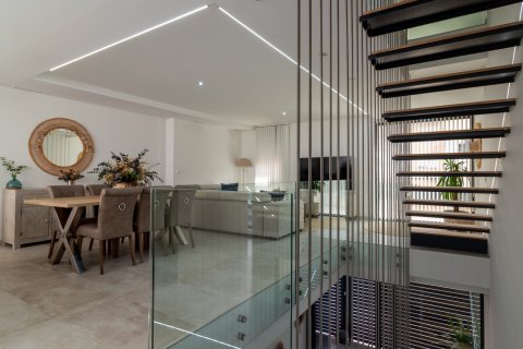 Casa adosada en venta en Puerto De Sagunto, València, España 3 dormitorios, 193 m2 No. 149679 - foto 20