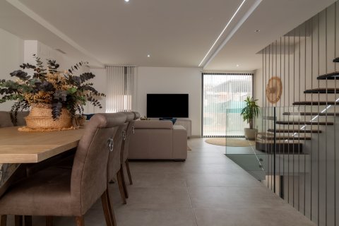 Casa adosada en venta en Puerto De Sagunto, València, España 3 dormitorios, 193 m2 No. 149679 - foto 7