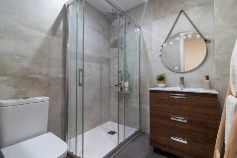 Casa adosada en venta en Puerto De Sagunto, València, España 3 dormitorios, 193 m2 No. 149679 - foto 25