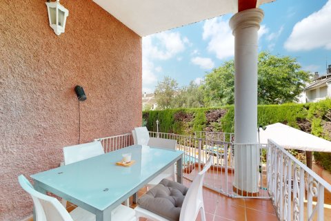 Villa en venta en Paterna, València, España 6 dormitorios, 212 m2 No. 149677 - foto 23