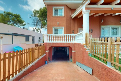 Villa en venta en Paterna, València, España 6 dormitorios, 212 m2 No. 149677 - foto 7